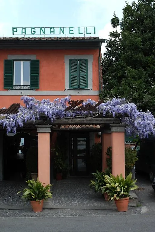 Albergo Lucia Pagnanelli Castel Gandolfo 2*,